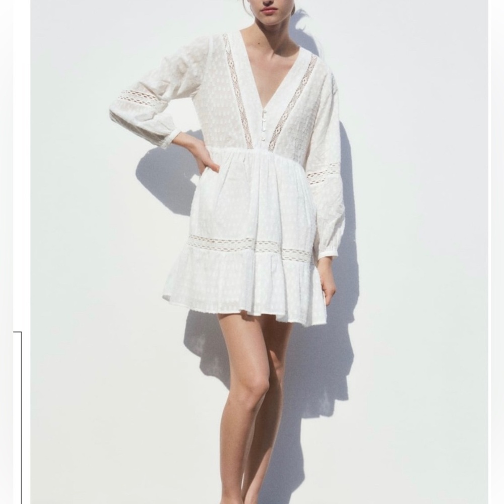 ZARA tiered A-line lace long sleeved dress, lined skirt, size XS, NWT.